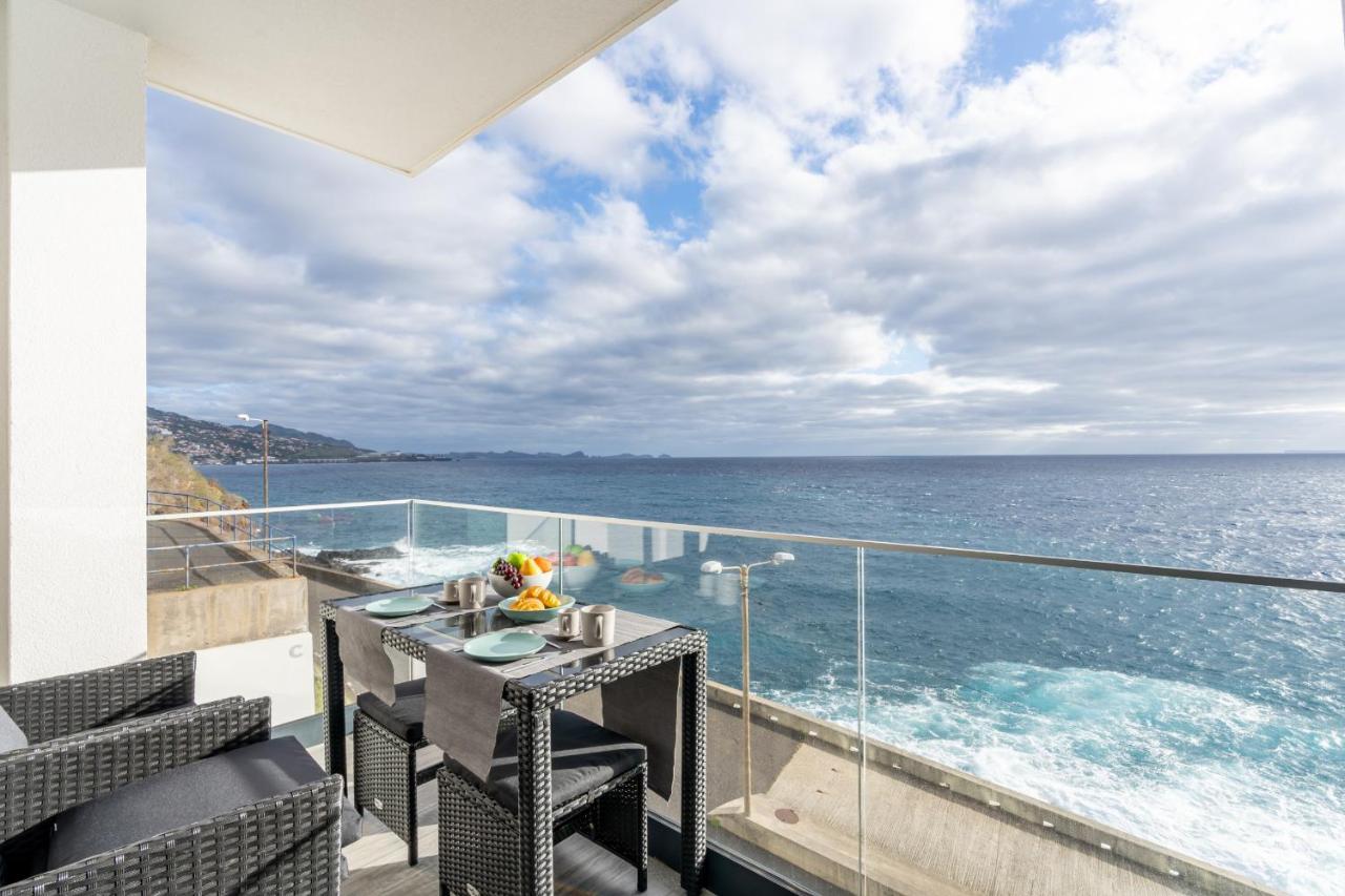 Sea View Balcony By Madeira Sun Travel Apartment Santa Cruz  Exterior foto